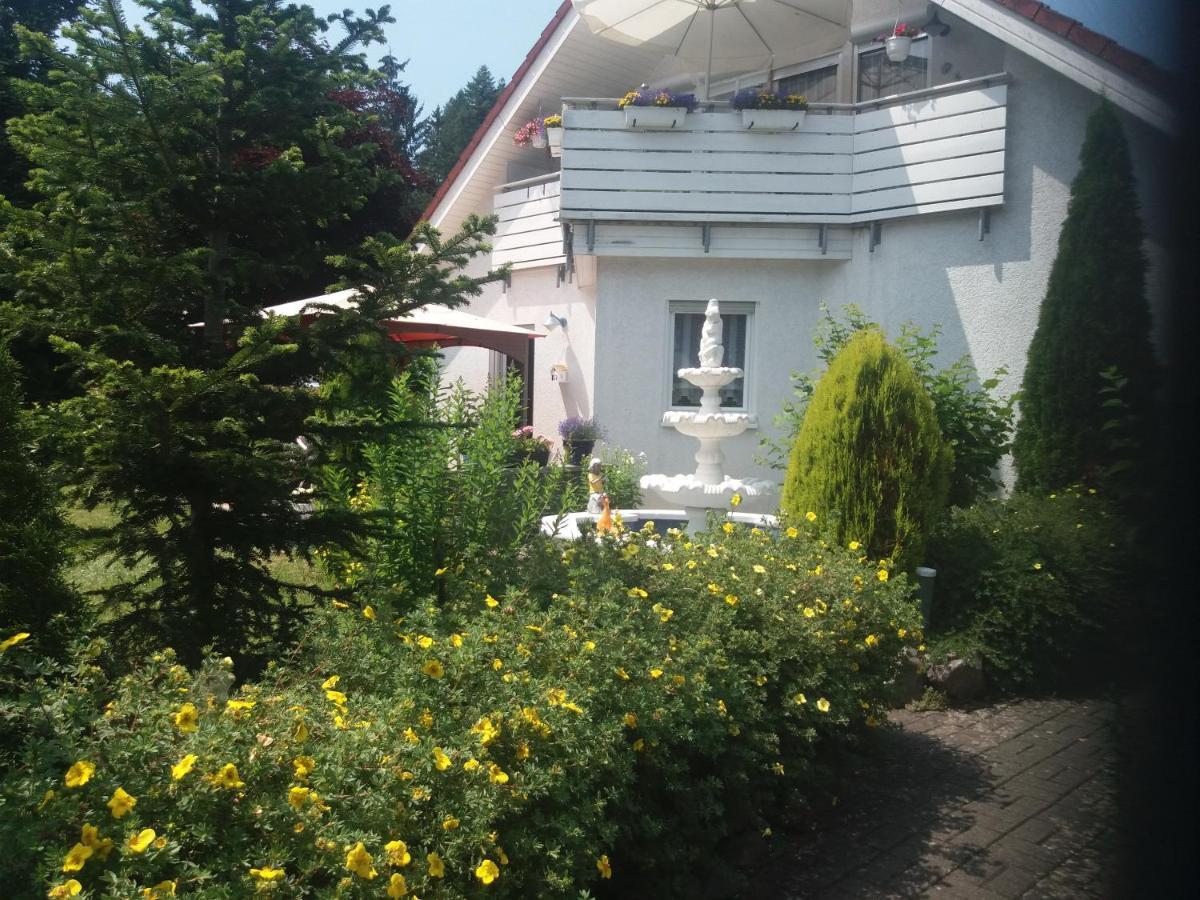 Ferienwohnung Im Bungert Merzig Exterior foto